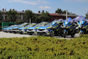 Policjanci na Międzypowiatowych Obchodach Święta Policji w Łasku.