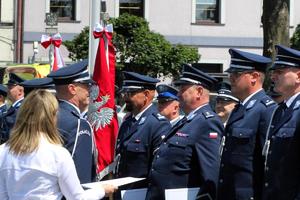 Policjanci na Międzypowiatowych Obchodach Święta Policji w Łasku.
