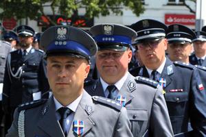 Policjanci na Międzypowiatowych Obchodach Święta Policji w Łasku.
