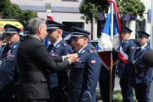 Policjanci na Międzypowiatowych Obchodach Święta Policji w Łasku.