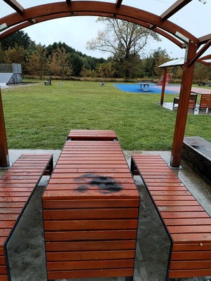 Zniszczenia infrastruktury.