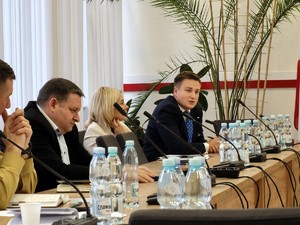 Posiedzenie Powiatowego Zespołu Zarządzania Kryzysowego w Łasku.