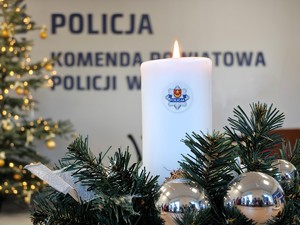 Spotkanie wigilijne w auli Komendy Powiatowej Policji w Łasku.