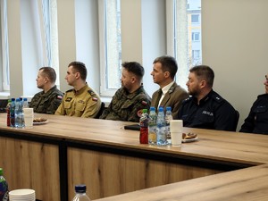 Odprawa roczna podsumowująca pracę Komendy Powiatowej Policji w Łasku w 2025 roku.