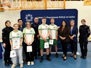 Powiatowy etap policyjnego turnieju dla uczniów szkół średnich.