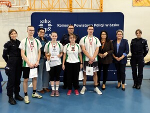 Powiatowy etap policyjnego turnieju dla uczniów szkół średnich.