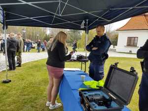 Pierwszoklasiści z Ostrowa złożyli uroczyste ślubowanie.