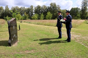Powiatowe Obchody Święta Policji w Łasku.