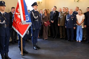 Powiatowe Obchody Święta Policji w Łasku.